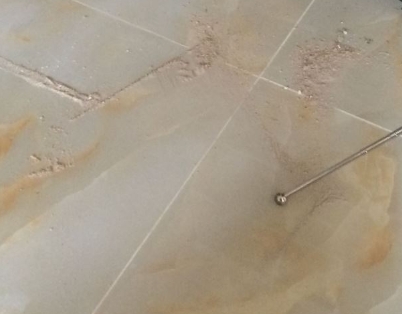 镇海瓷砖空鼓维修公司分享粘合剂选择不当在瓷砖铺贴过程中可能导致以下问题